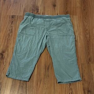Sonoma Green Capris for Women